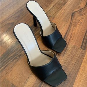 Black mule heels size 6